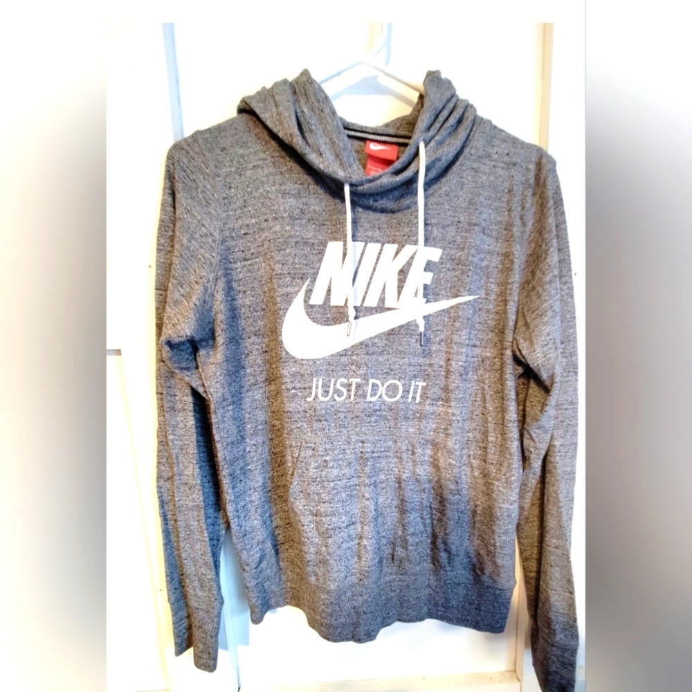 Womans Nike hoody